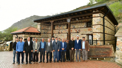 350 Yıllık Aşağıköy Hacı Bekir Camimizi Aslına Uygun Restore Ettik