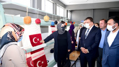 Başkan Gürkan'dan Girişimci Kadın Kooperatifine Ziyaret