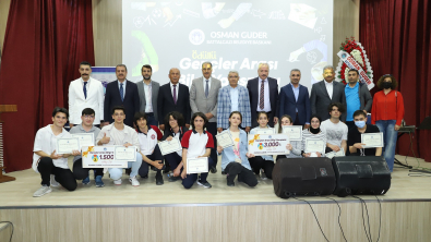 Battalgazi Belediyesi’nin Bilgi Yarışması Büyük Finalle Sona Erdi