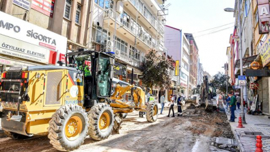 Cezmi Kartay Caddesinin Altyapısı Tamamen Yenilendi