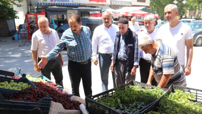 Keskin, 'Deprem bölgesindeki esnafın tüm vergi ve primleri 2 yıl silinmeli'