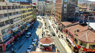 Trafiğin Yoğun Olduğu Akpınar Meydanı Yeniden Düzenlendi