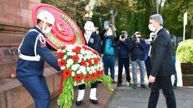 Vali Baruş, 10 Kasım Atatürk’ü Anma Günü Törenine Katıldı