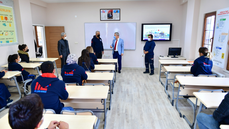 112 Acil personeline, Deprem Eğitimi ile Katkı Sağladık