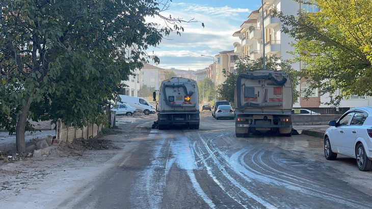 Ataşehir Mahallesi’nde Kapsamlı Temizlik Gerçekleştirdi