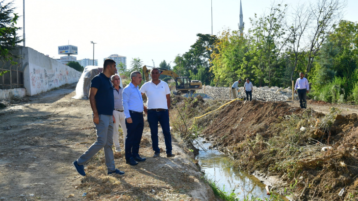 Başkan Çınar, Barguzu Kanalboyu Park İle Sosyal Yaşam Alanlarımıza Bir Yenisini Daha Ekleyeceğiz