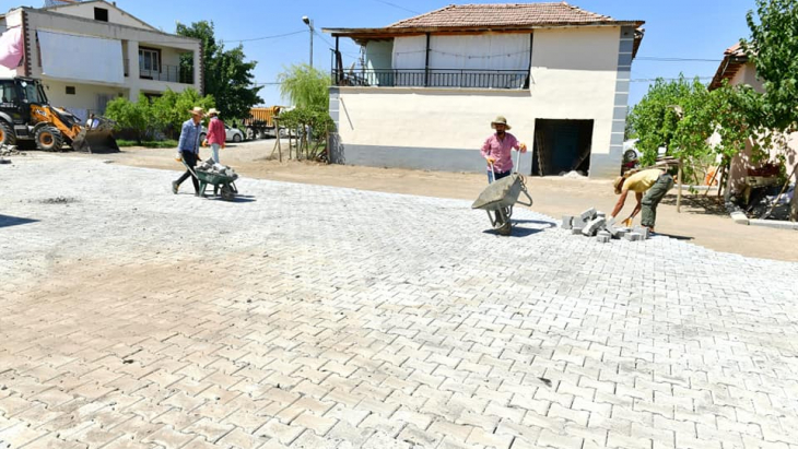 Başkan Çınar, Yeni Yatırımlarla Topraktepe Mahallemizin Yaşam Seviyesini Artırmaktayız