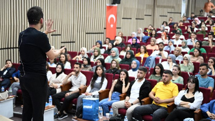 Battalgazi Belediyesi’nin düzenlediği tekrar kampına yoğun ilgi