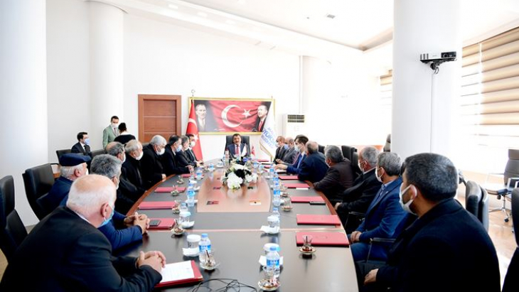 Battalgazi İlçesi Mahalle Muhtarlarının Taleplerini Dinledi