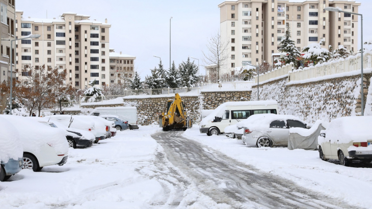 Battalgazi’de Başarılı Karla Mücadele Çalışması