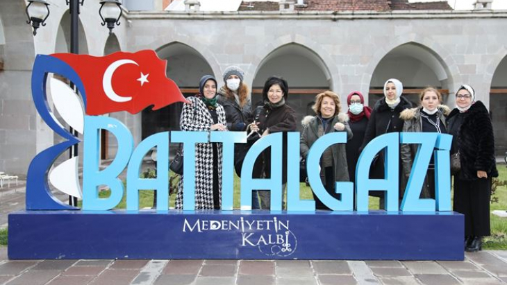 Battalgazi’nin Tarihi Mekanları Büyülüyor